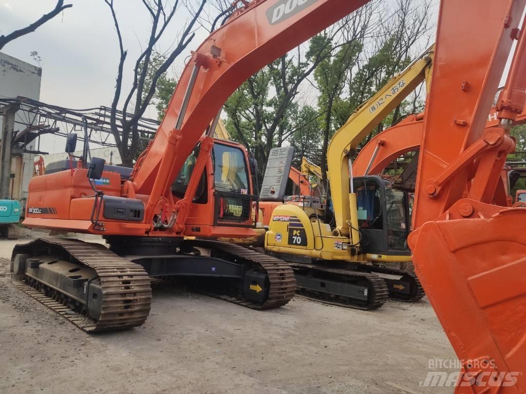 Doosan dx300 Gravemaskiner på larvebånd