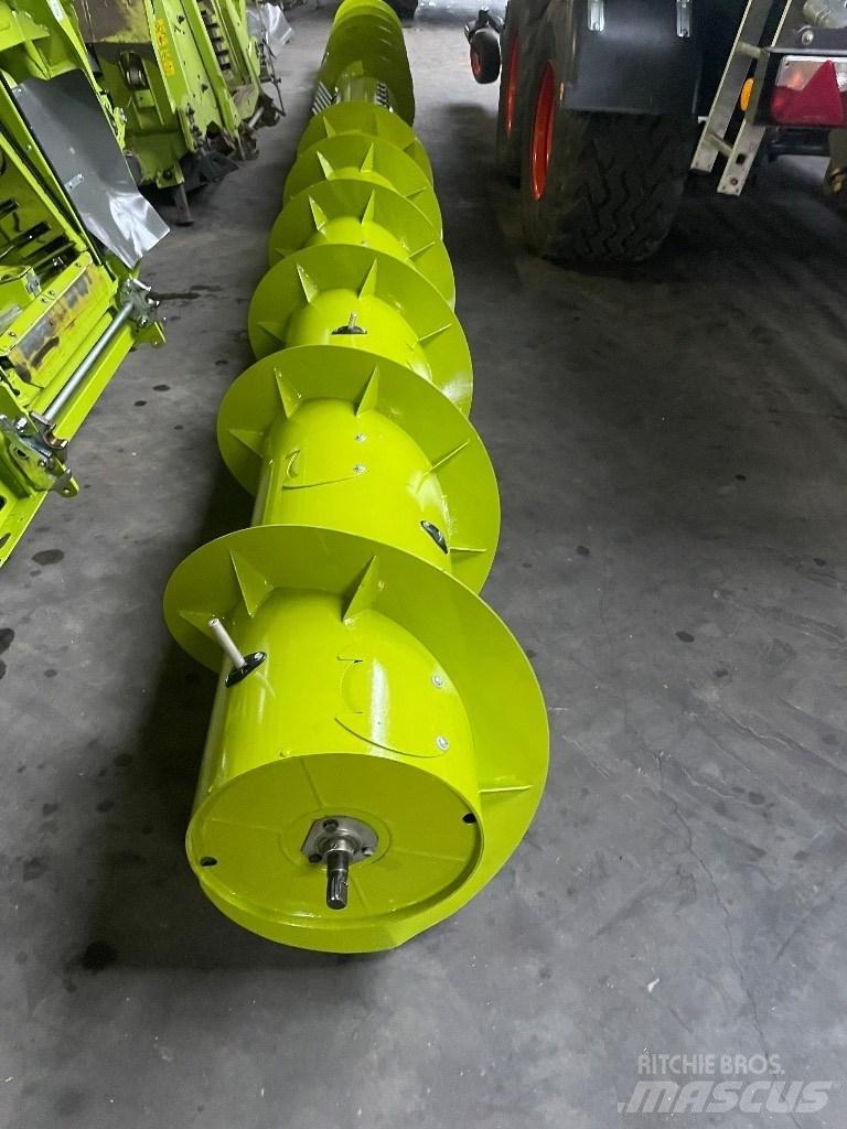 CLAAS Vario 930 Chassis og suspension