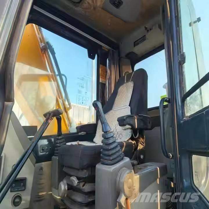 Hyundai 110 VS Gravemaskiner på larvebånd
