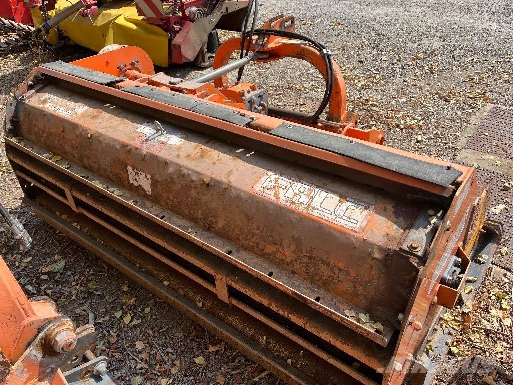Falc AGILA 2300 Græsklippere og skårlæggere