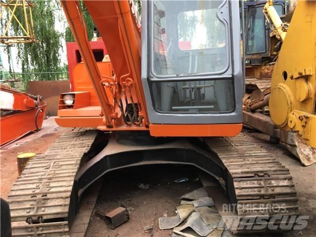 Hitachi EX 100 Gravemaskiner på larvebånd