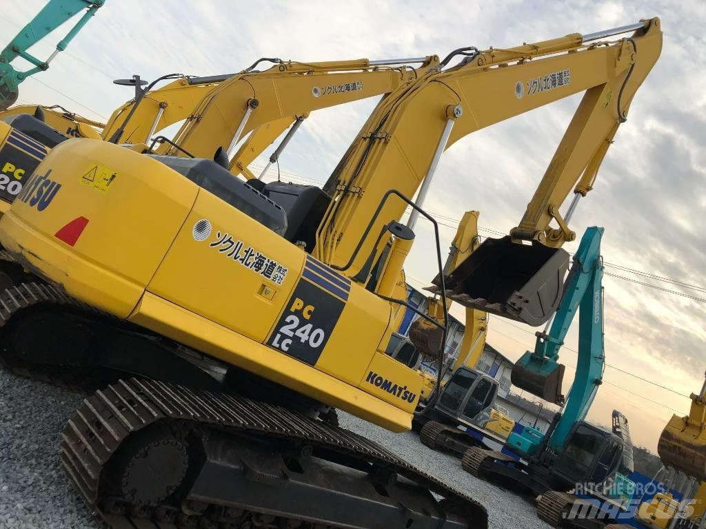 Komatsu 240-8 Gravemaskiner på larvebånd