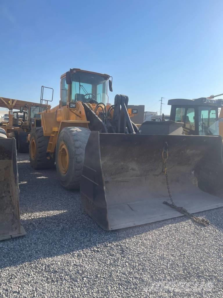 Volvo L 180 E Læssemaskiner på hjul