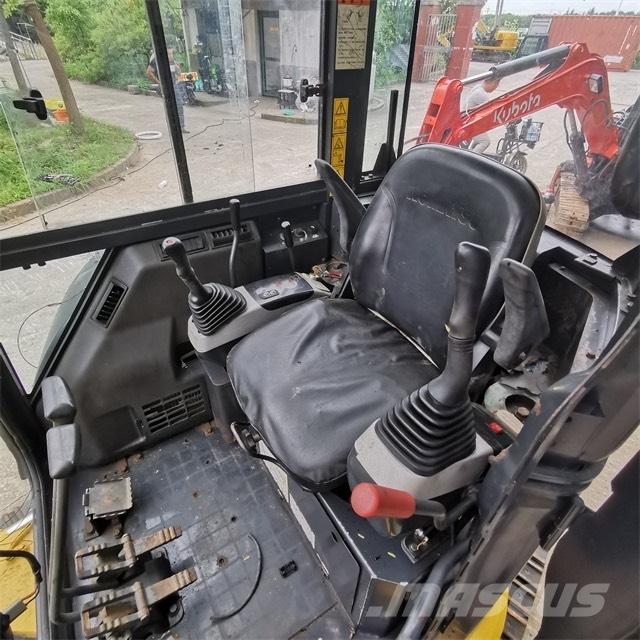 Komatsu PC 35 M-2 Minigravemaskiner