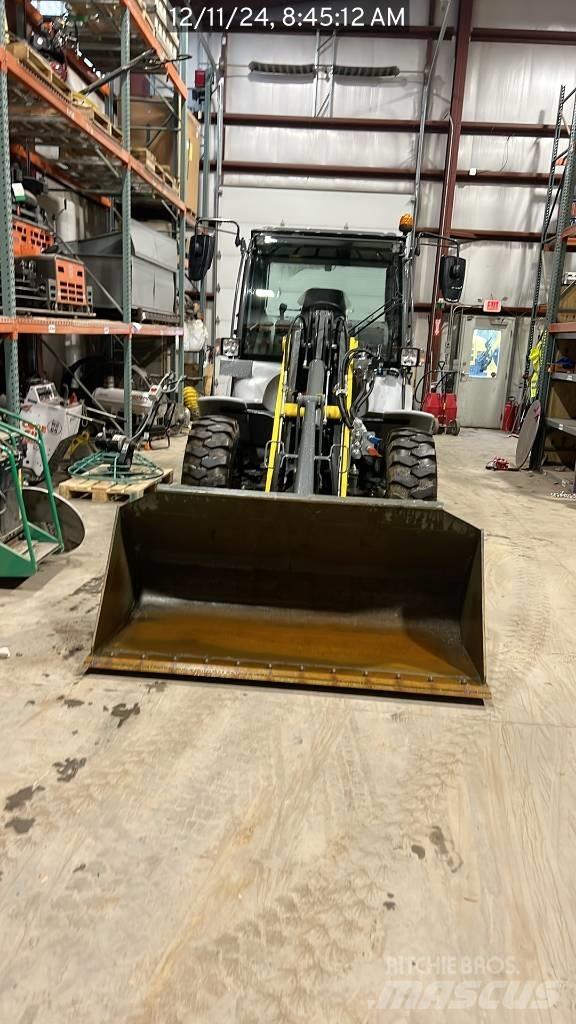 Wacker Neuson 8085 Læssemaskiner på hjul