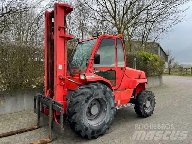 Manitou M 26.4 Terrængående gaffeltruck