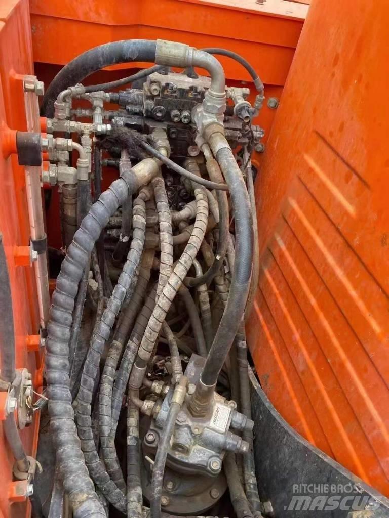Doosan DX 75-9 Gravemaskiner på larvebånd