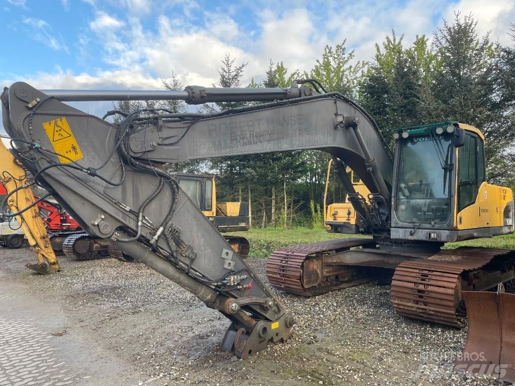 Volvo EC210C Gravemaskiner på larvebånd