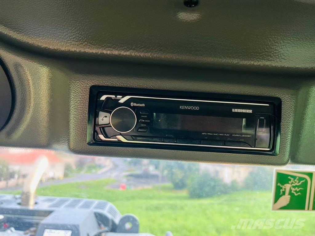 Liebherr A 910 Gravemaskiner på hjul