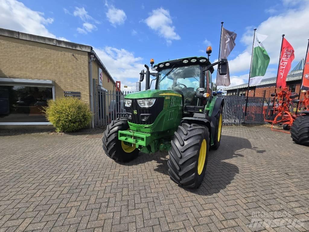John Deere 6120 R Traktorer