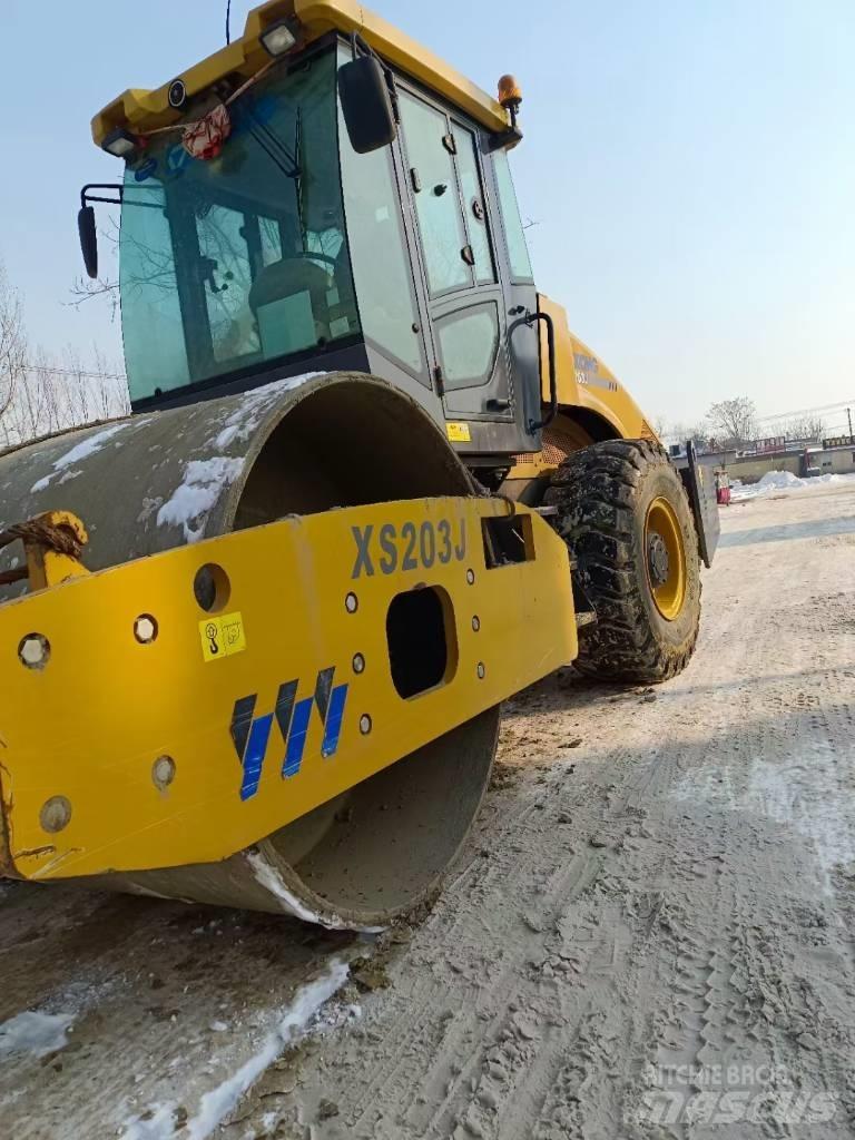 XCMG XS 143J Enkelt tromle