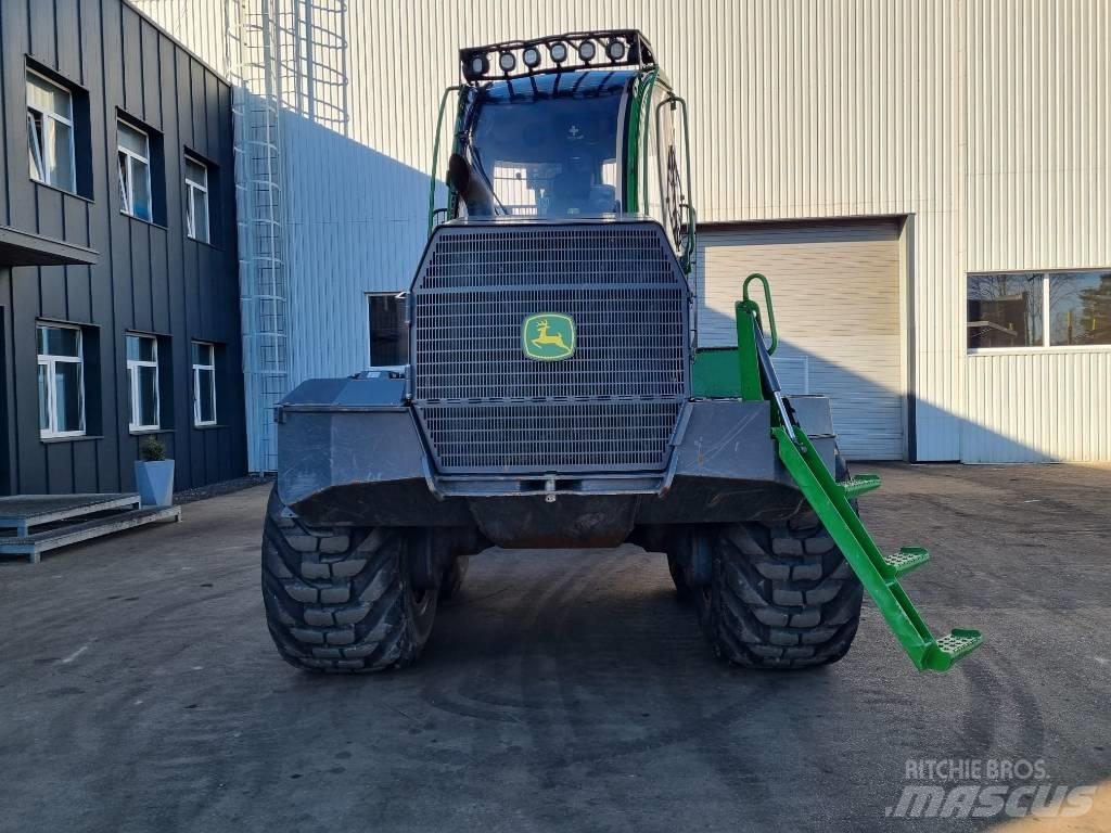 John Deere 1010 G Udkørselsmaskiner