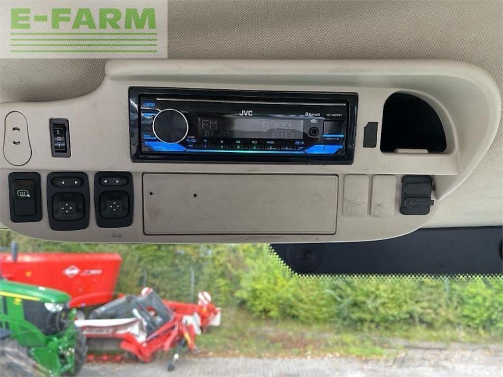 John Deere 6130 r Traktorer