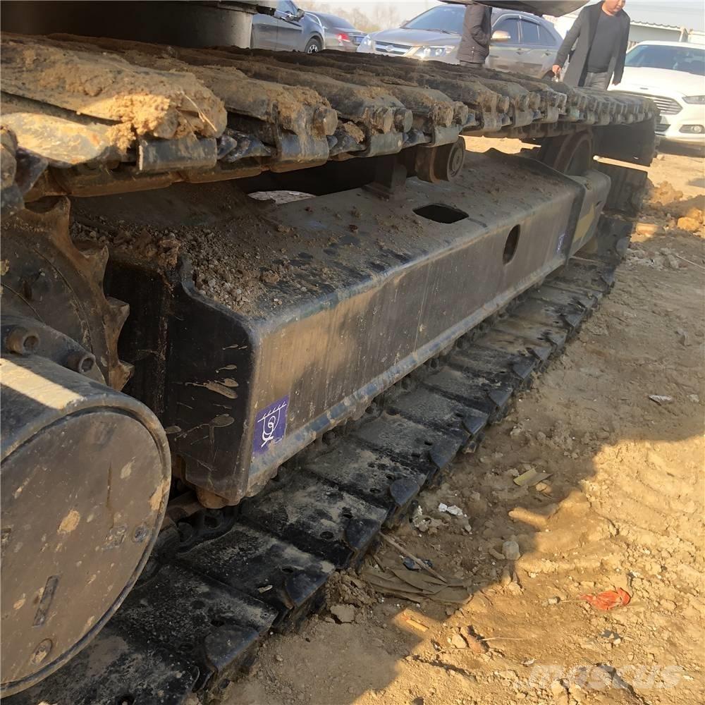 Hitachi ZX70-5A Midi-gravemaskiner 7t - 12t
