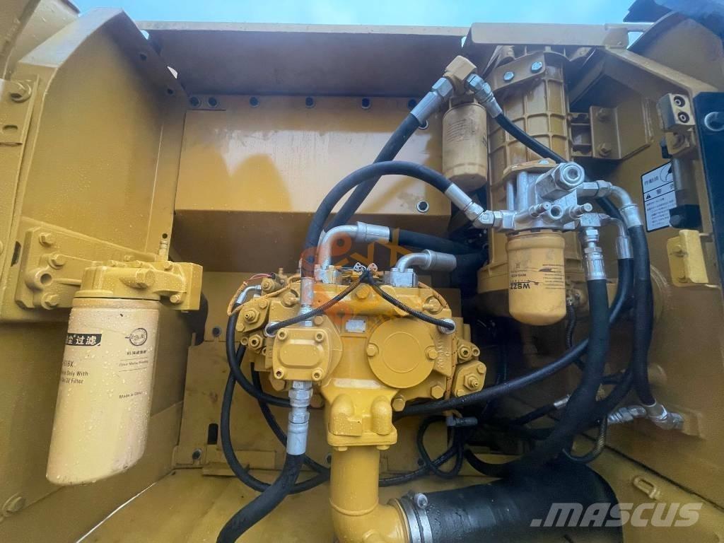 CAT CAT320 D2 Gravemaskiner på larvebånd