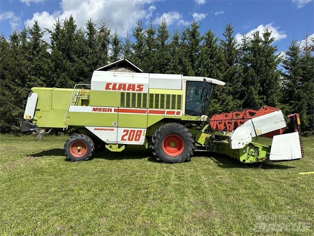 CLAAS Mega 208 Mejetærskere