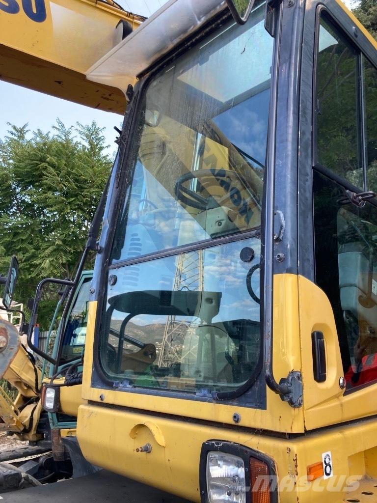 Komatsu PW 140-7 Gravemaskiner på hjul