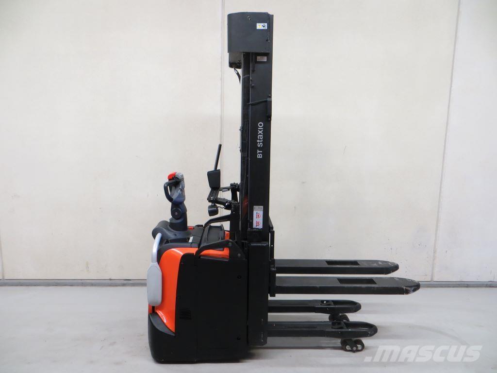 BT SPE140L Selvkørende stablere