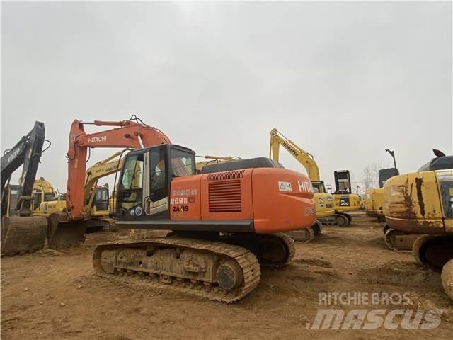 Hitachi ZX 210 Gravemaskiner på larvebånd
