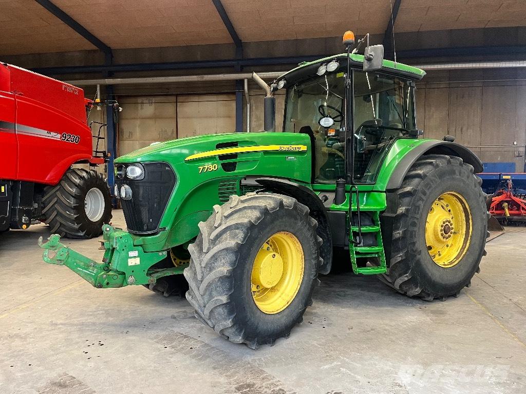 John Deere 7730 AQ Traktorer