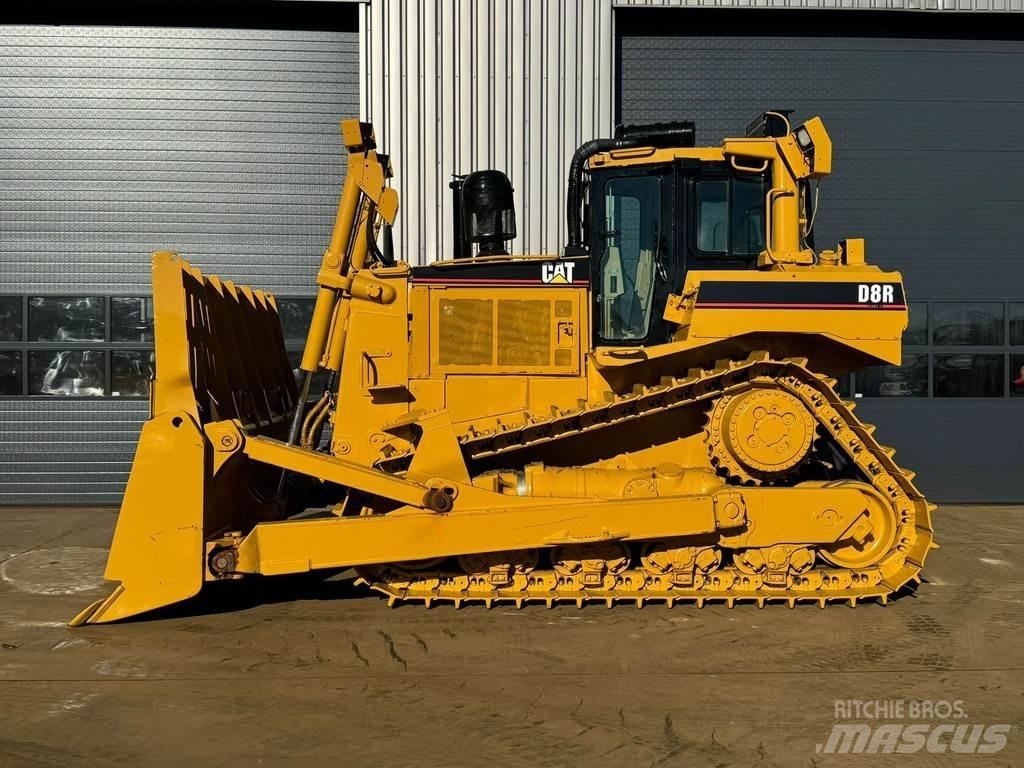 CAT D8R Bulldozer på larvebånd