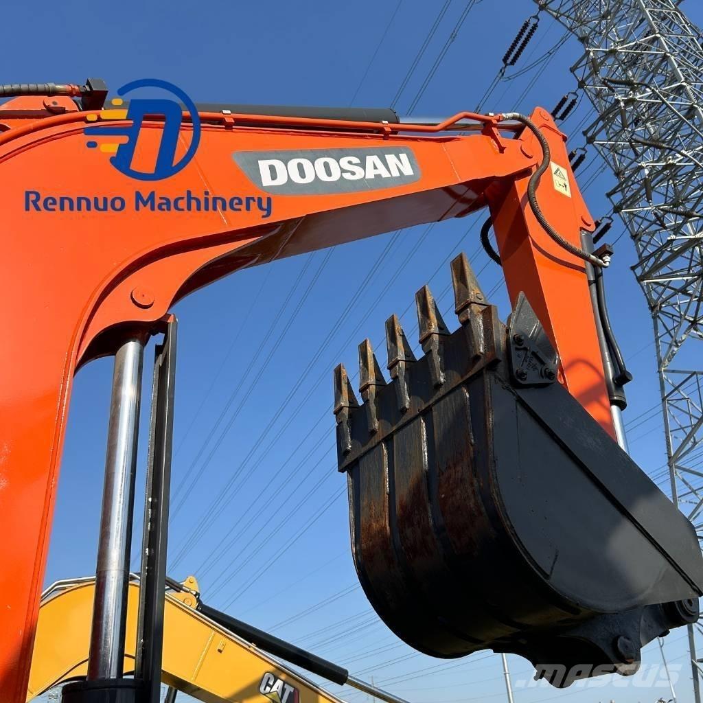 Doosan DX 60 Gravemaskiner på larvebånd