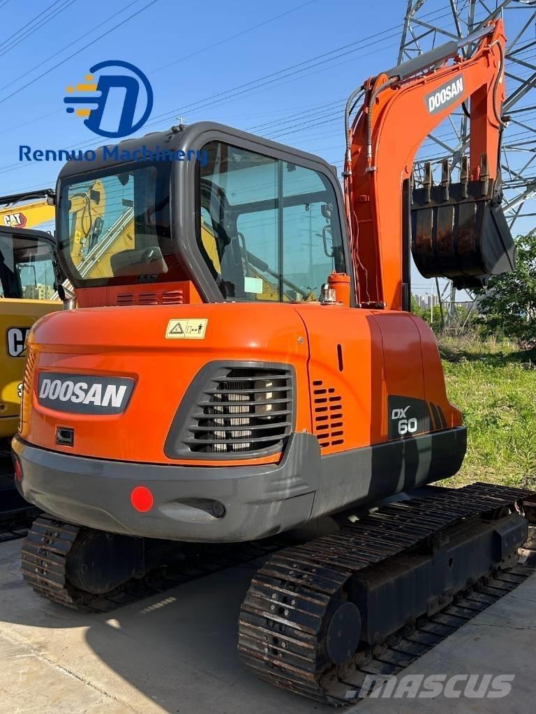 Doosan DX 60 Gravemaskiner på larvebånd