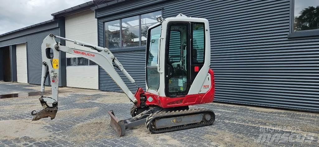 Takeuchi TB216 Minigravemaskiner