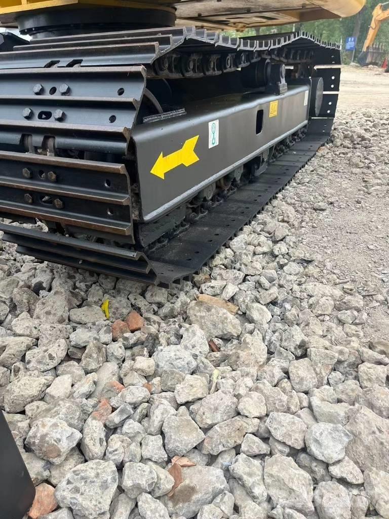 Komatsu PC70-8 Midi-gravemaskiner 7t - 12t