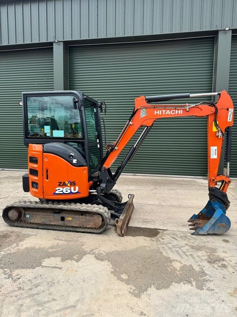 Hitachi ZX 26 U-6 CR Minigravemaskiner