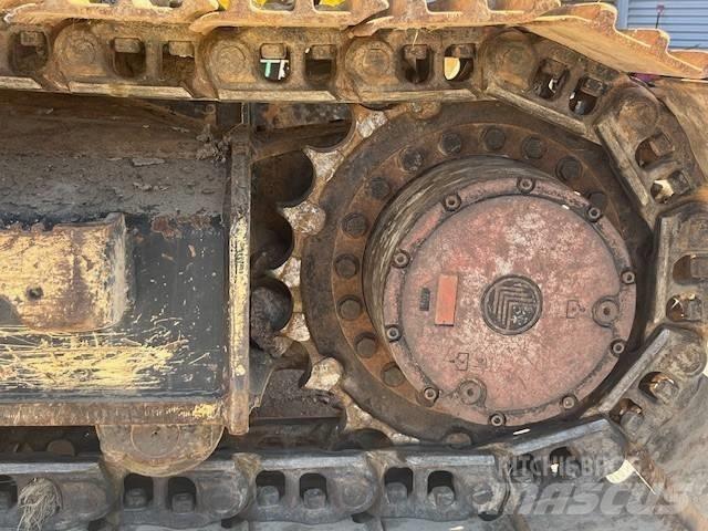 JCB Bandgrävare 220X Gravemaskiner på larvebånd