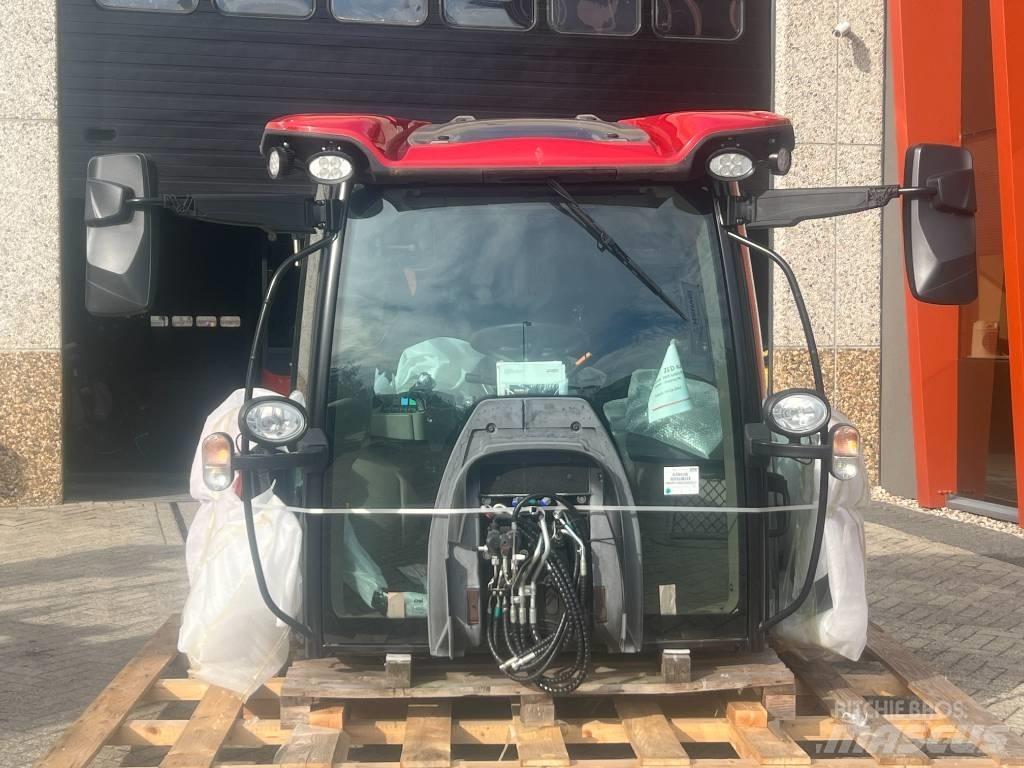 CASE MAXXUM / PUMA Kabiner og interiør