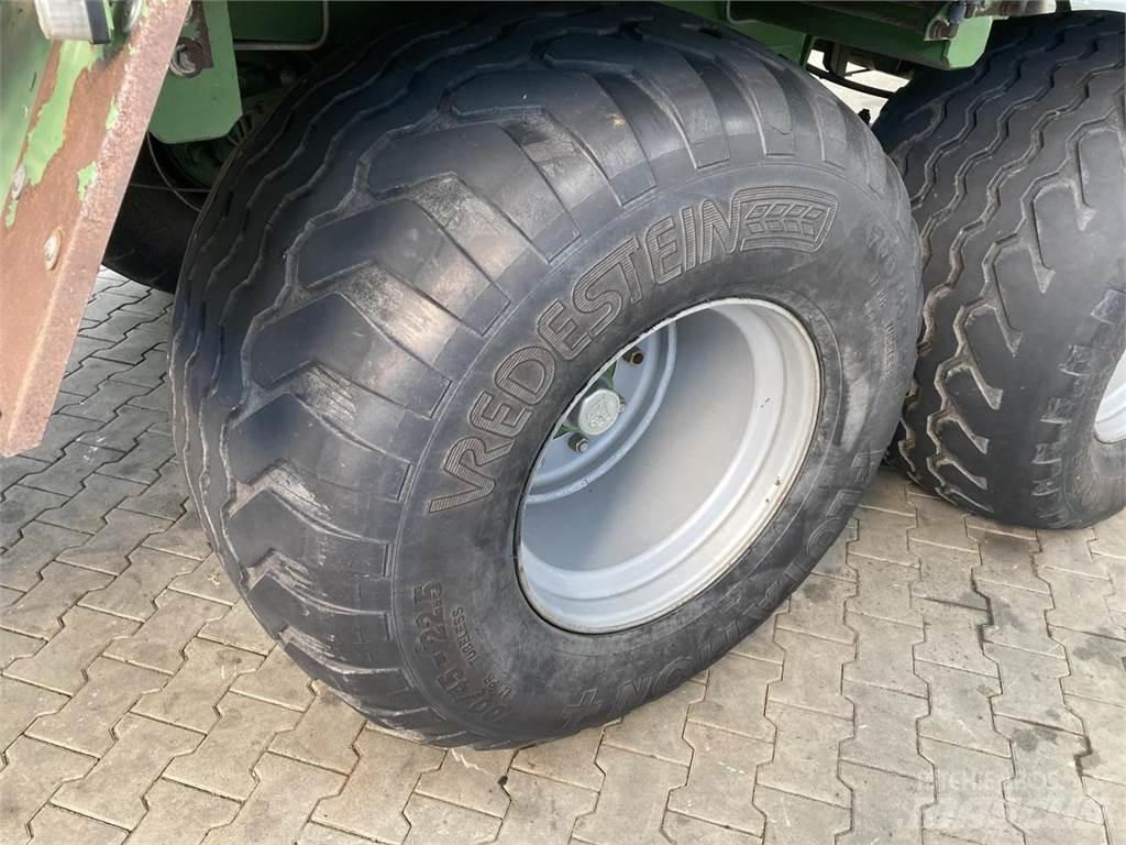 Krone TITAN 4XL-GD Selvlæssende vogne
