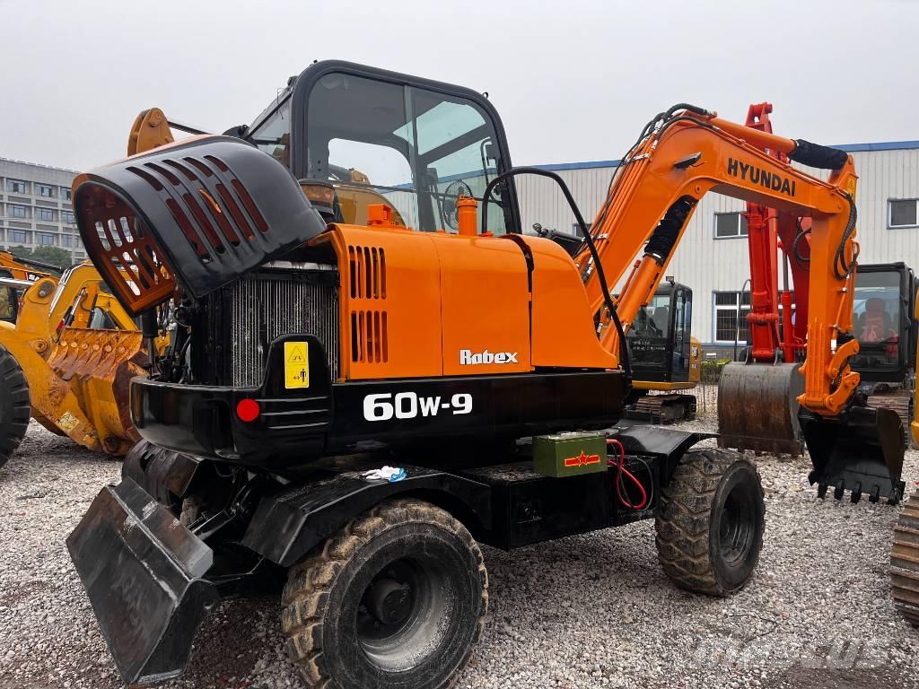Hyundai Robex 60 W-9 Gravemaskiner på hjul