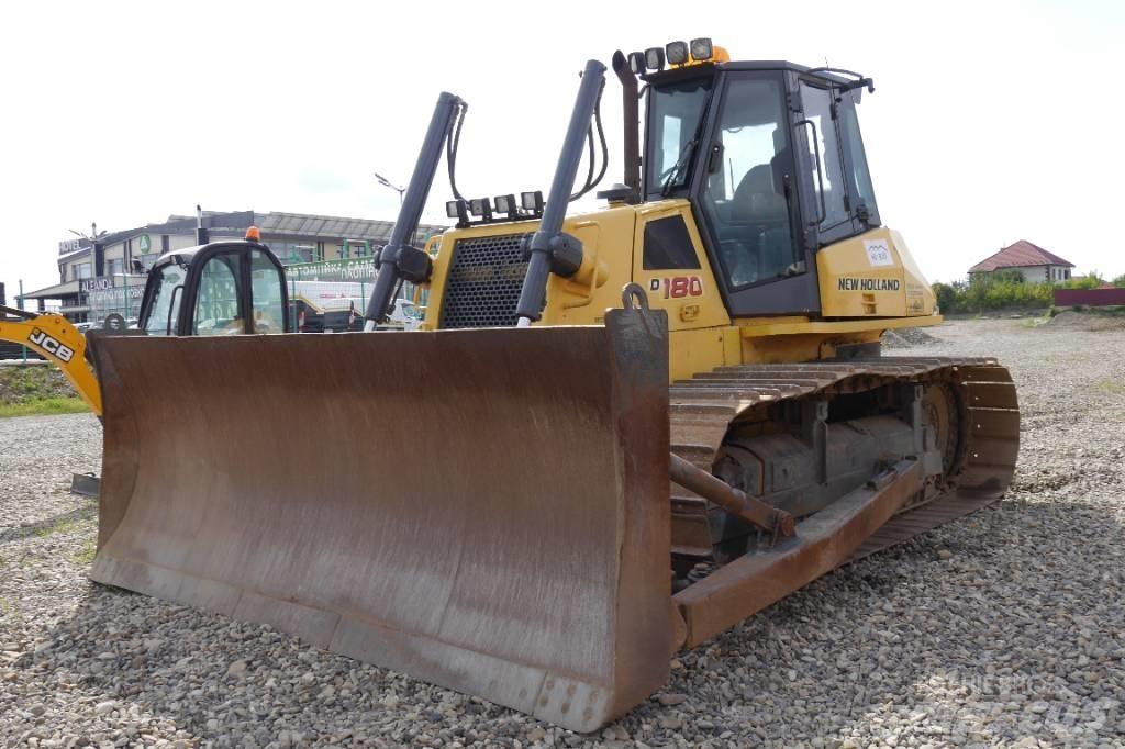 New Holland D 180 Bulldozer på larvebånd