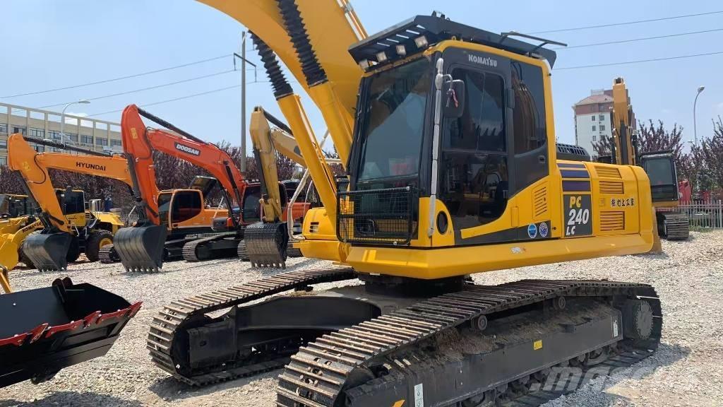 Komatsu PC 240 LC Gravemaskiner på larvebånd