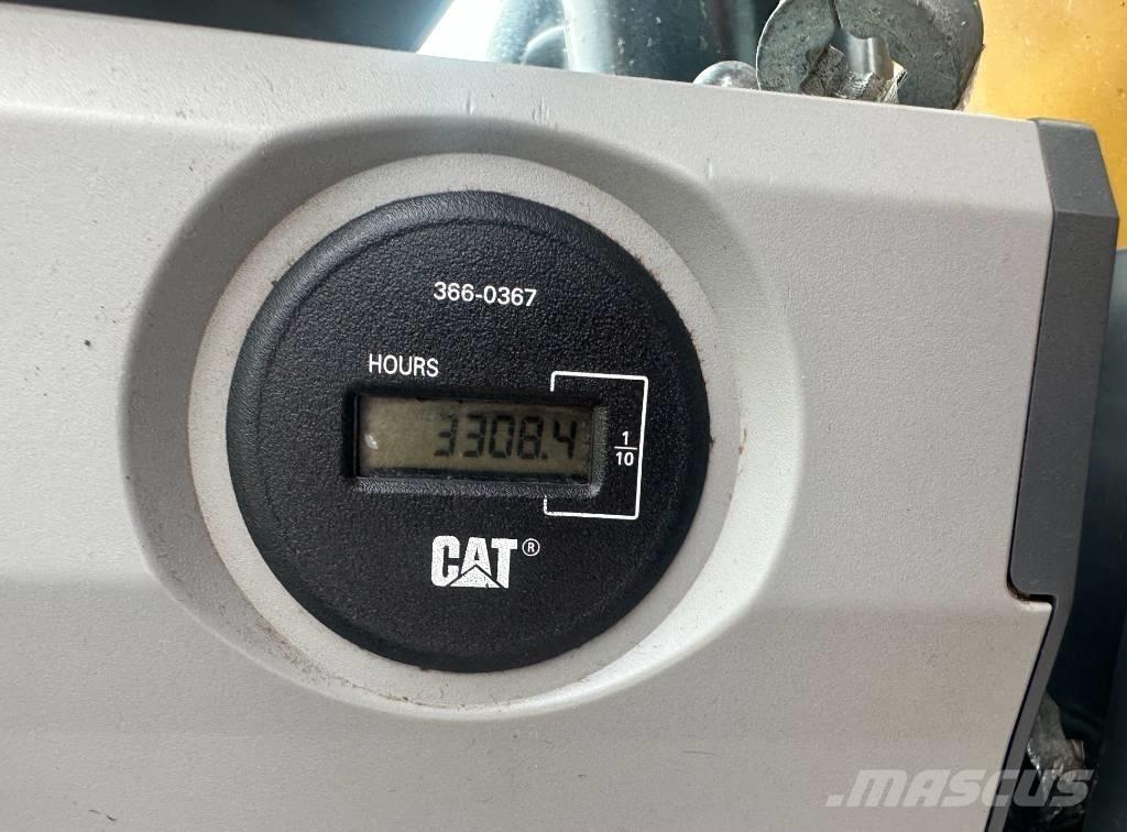 CAT 313 F L Gravemaskiner på larvebånd