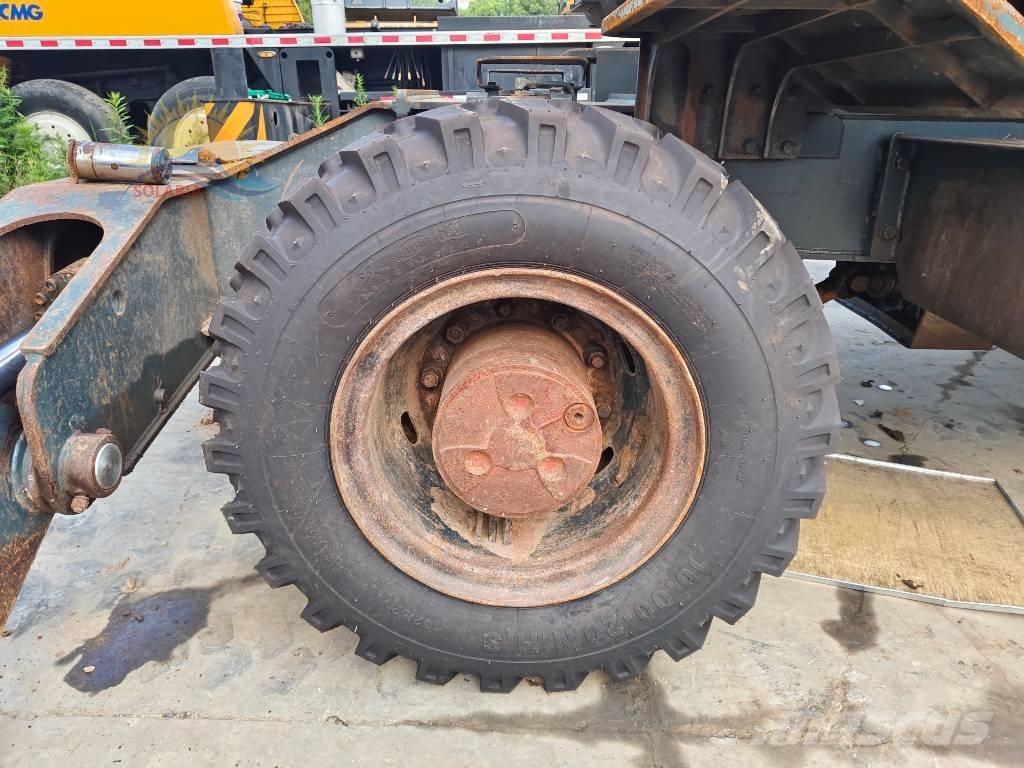 Hyundai Robex 210W-9 Gravemaskiner på hjul