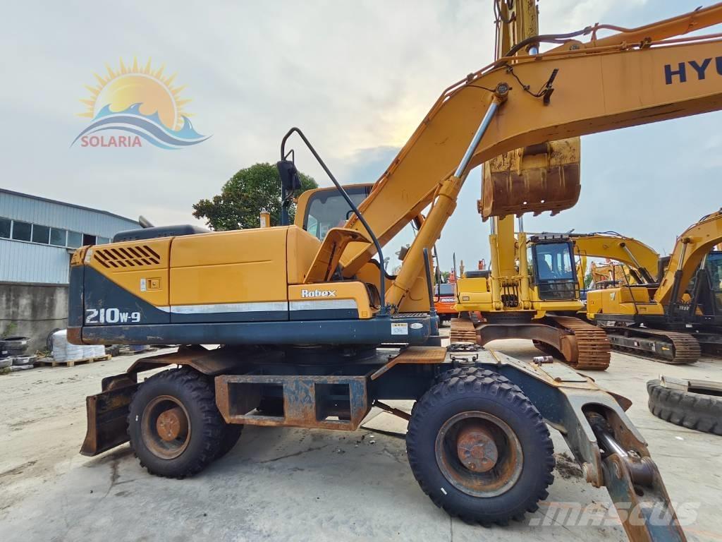 Hyundai Robex 210W-9 Gravemaskiner på hjul
