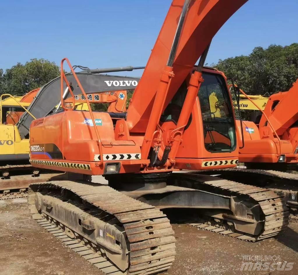 Doosan DH 220 Gravemaskiner på larvebånd