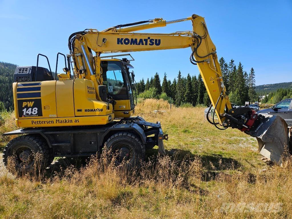 Komatsu PW 148-11 Gravemaskiner på hjul