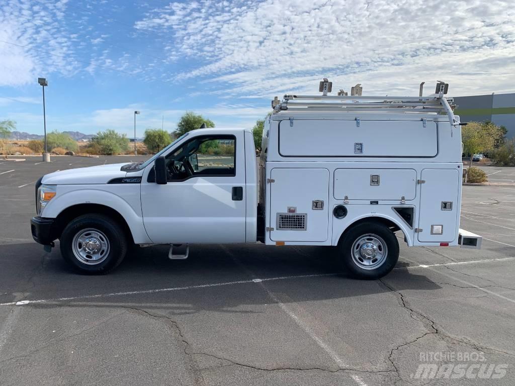 Ford F 350 Pickup/Sideaflæsning