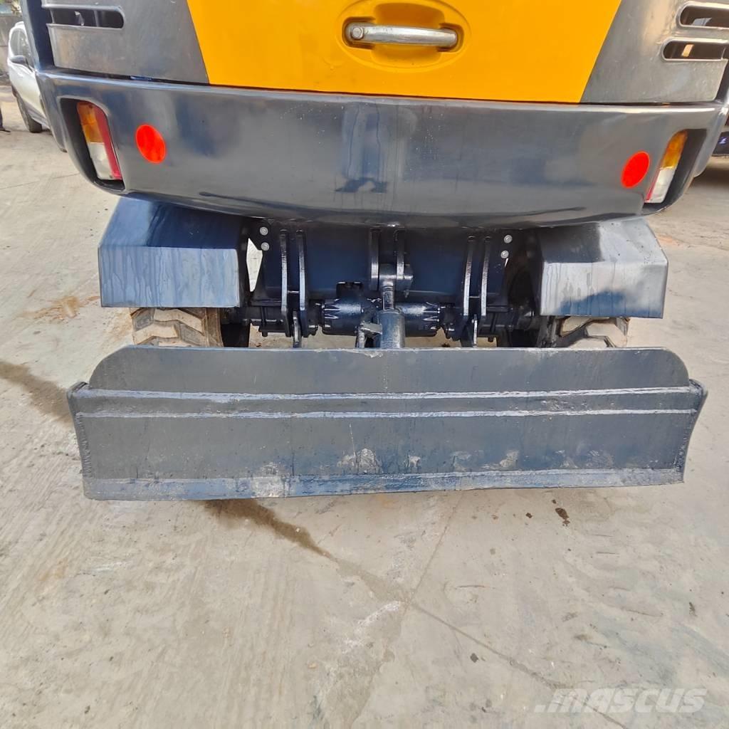 Hyundai R60W Gravemaskiner på hjul