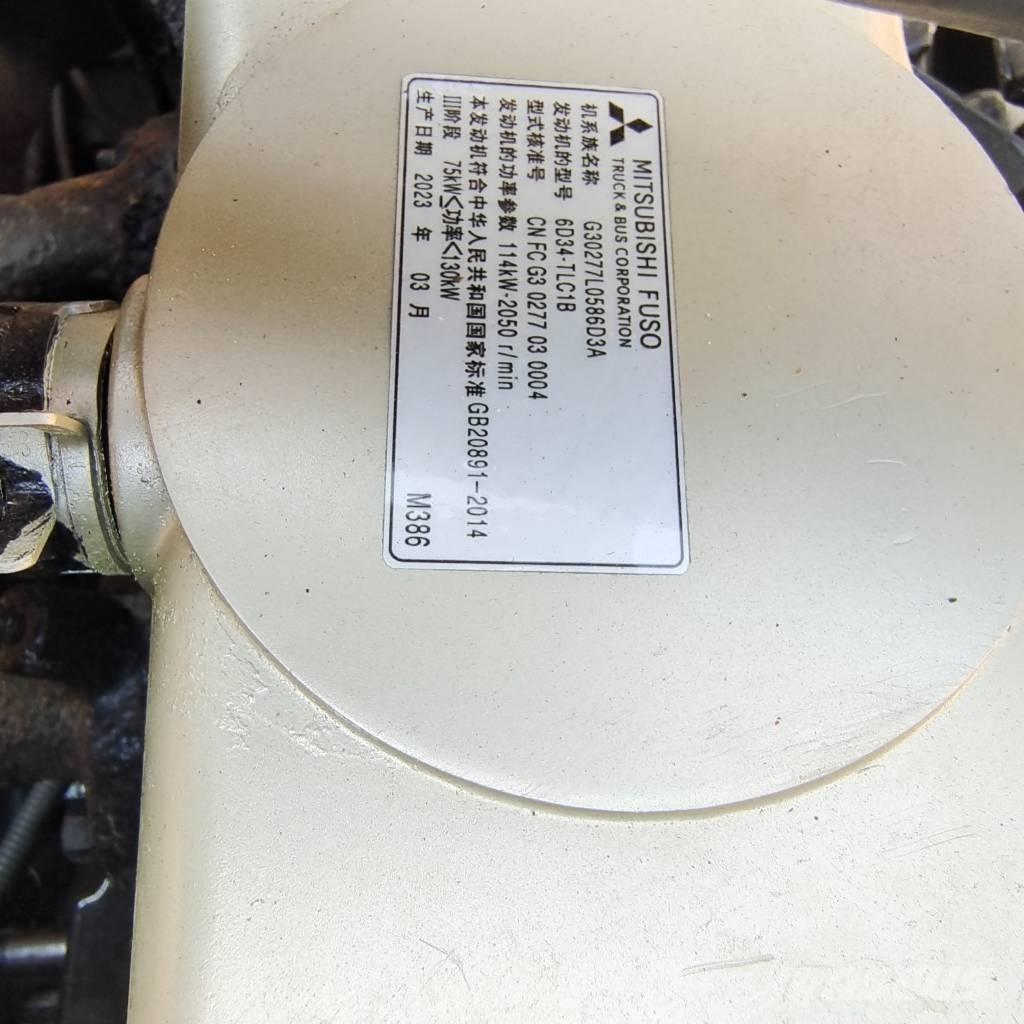 Doosan DX 225 LC Gravemaskiner på larvebånd