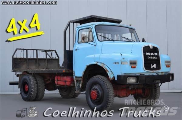 MAN 16.192 HAK Lastbil med lad/Flatbed
