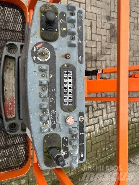 JLG 450 AJ Bomlifte med knækarm