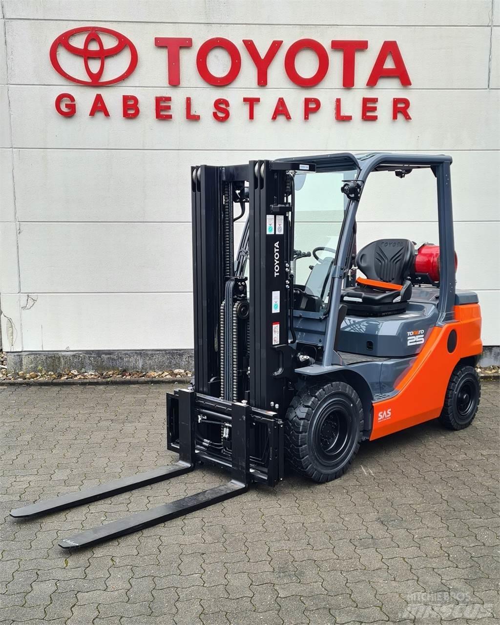 Toyota 02-8FGF25 LPG gaffeltrucks