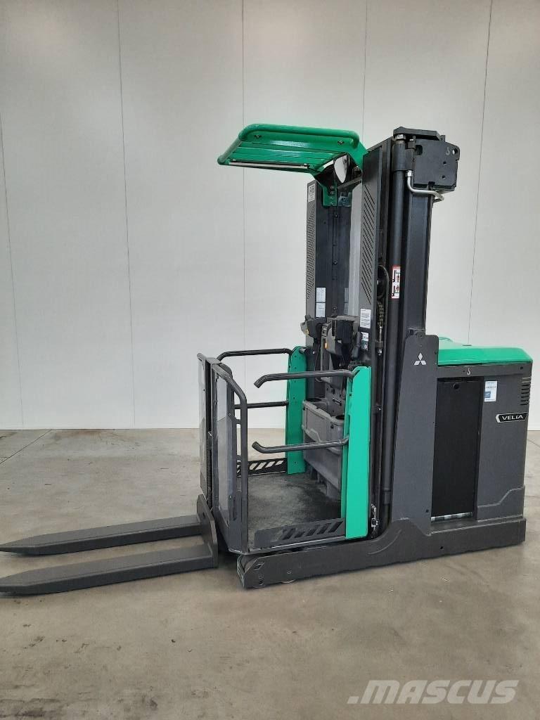 Mitsubishi OPBM10P Plukketruck, høj