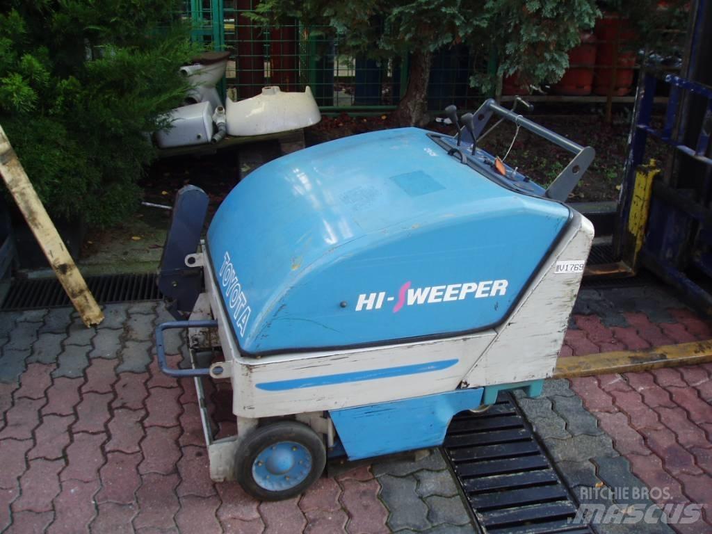 Toyota 4QBW9     V-1769 Have & Park - Andet 
