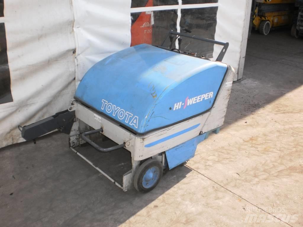 Toyota 4QBW9     V-1769 Have & Park - Andet 